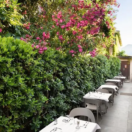 ホテル U Ricordu & マシナッジオ