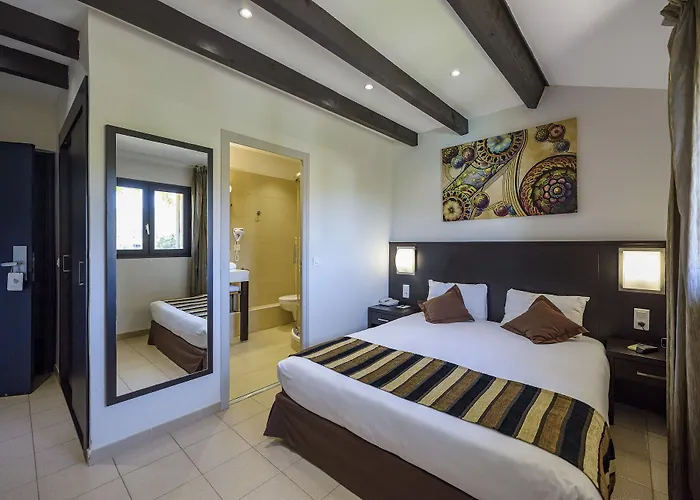 U Ricordu & Hotel Macinaggio (Corsica)