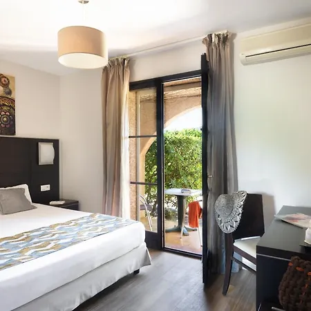 Hotel U Ricordu & 4*