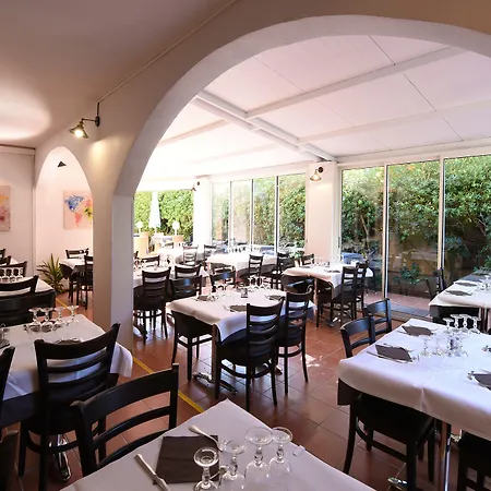 Hotel U Ricordu & 4*