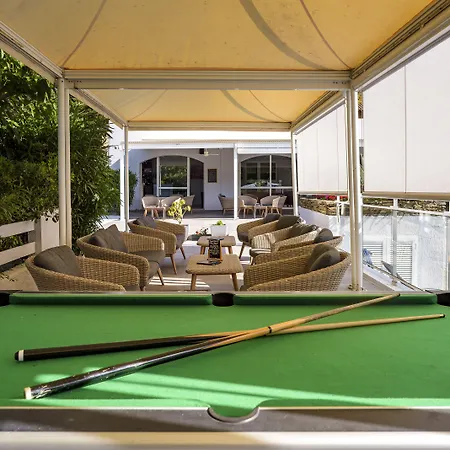 Hotel U Ricordu & Macinaggio (Corsica)