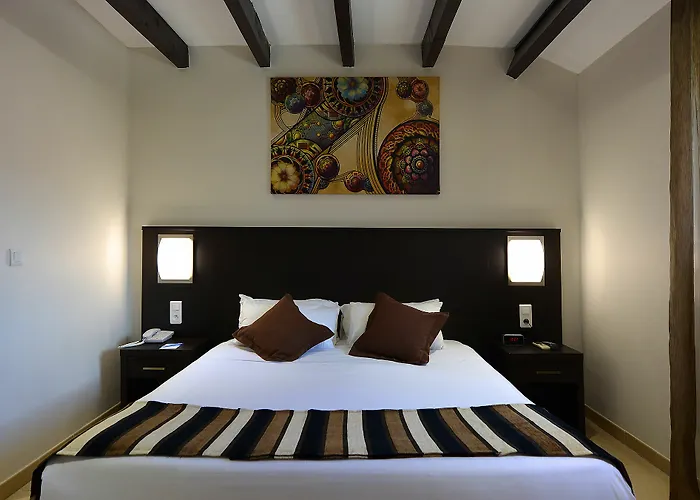 Hotel U Ricordu & Macinaggio (Corsica)